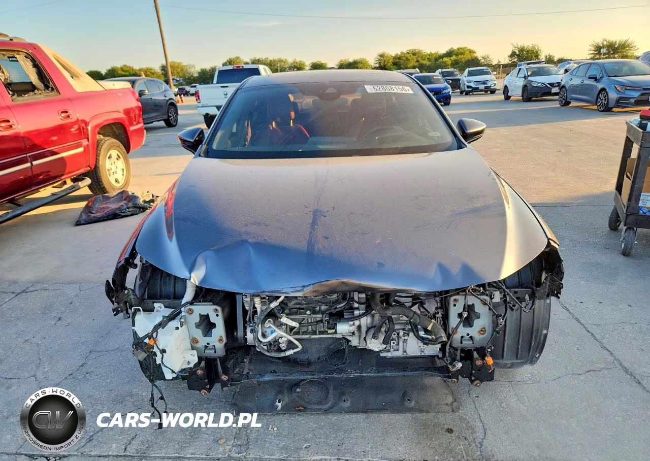 2022 Mazda 3 Premium VIN:JM1BPBML8N1515950 - 5