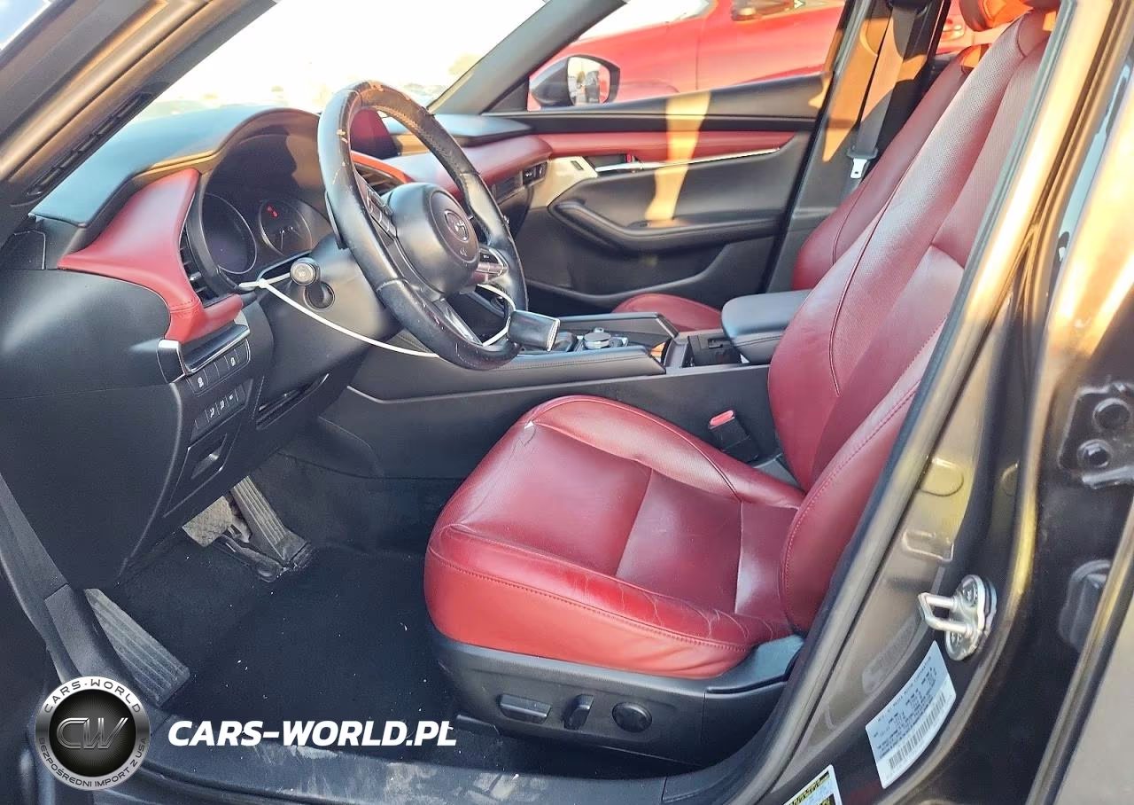2022 Mazda 3 Premium VIN:JM1BPBML8N1515950 - 7