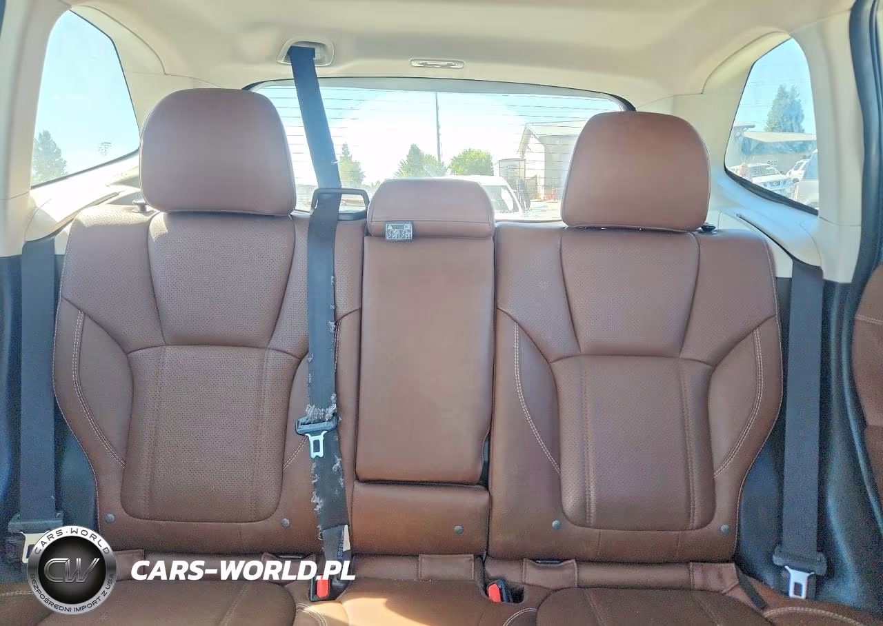 2020 Subaru Forester Touring VIN:JF2SKAXC9LH450312 - 10