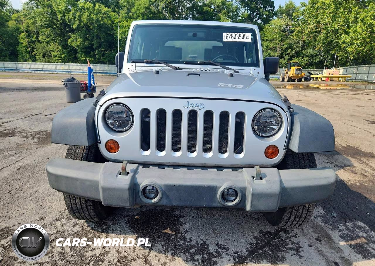 2009 Jeep Wrangler X VIN:1J4FA24139L727354 - 5