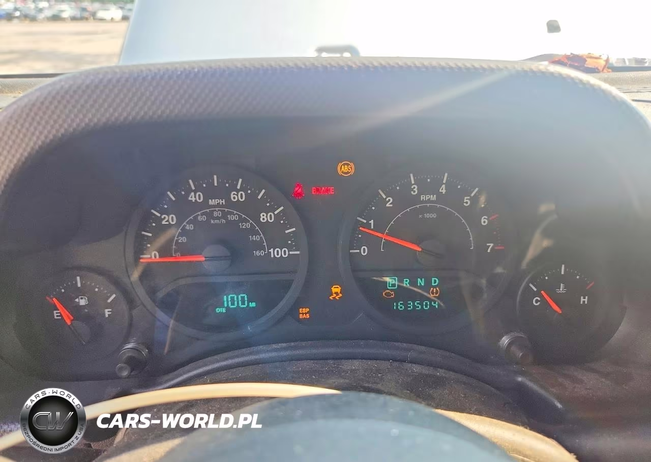 2009 Jeep Wrangler X VIN:1J4FA24139L727354 - 9