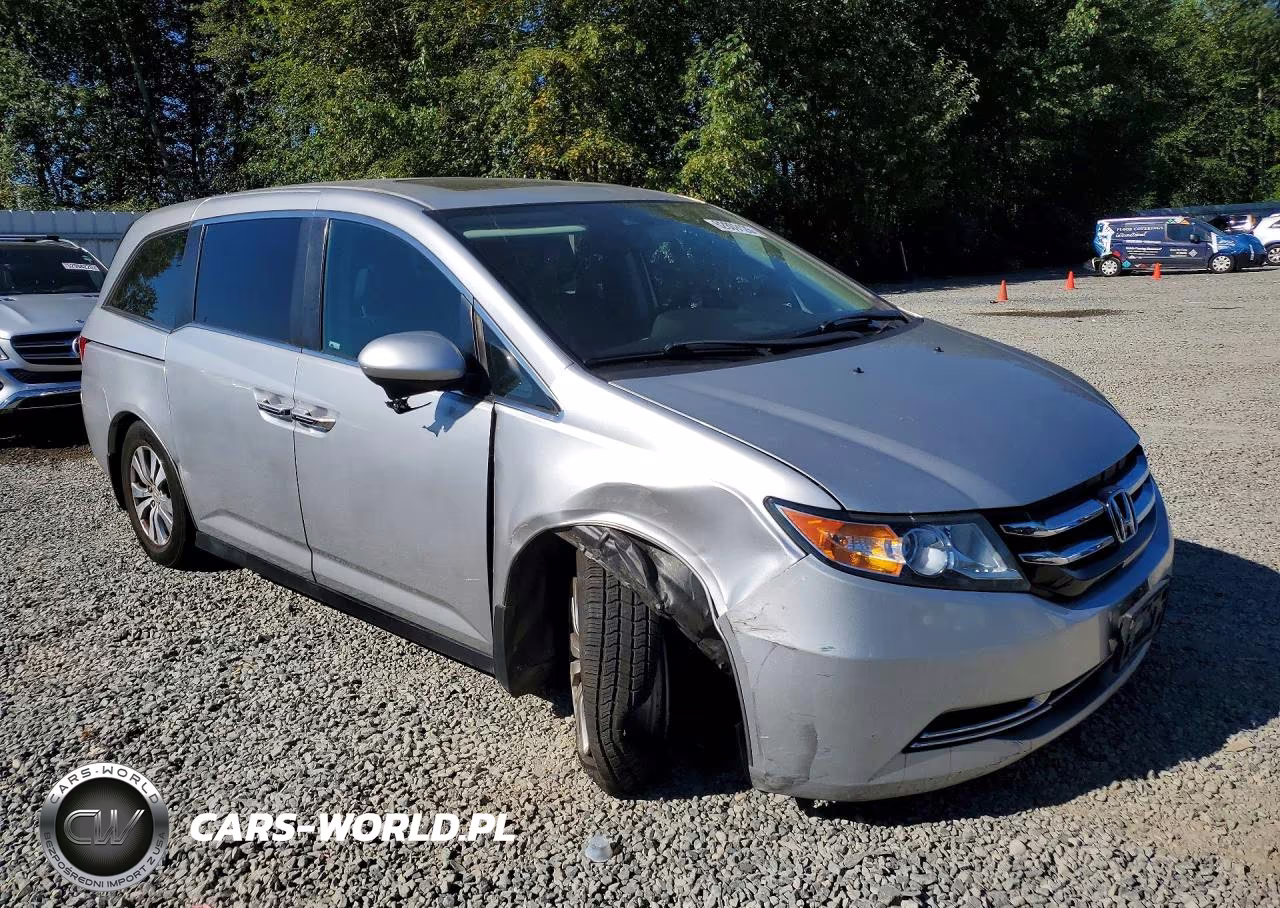 2015 Honda Odyssey Exl VIN:5FNRL5H6XFB015782 - 4