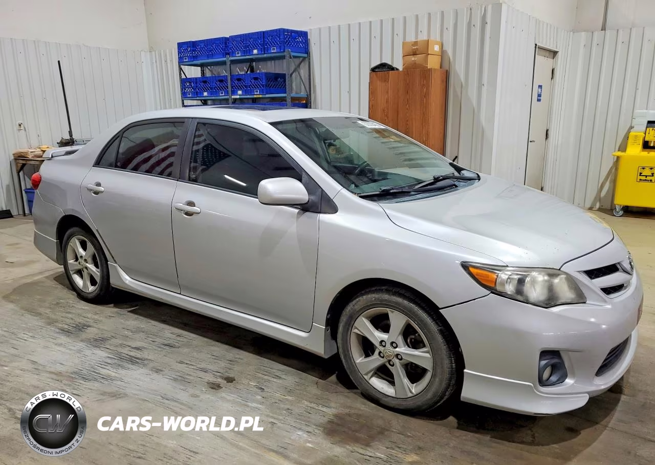 2011 Toyota Corolla S VIN:2T1BU4EE0BC733179 - 4