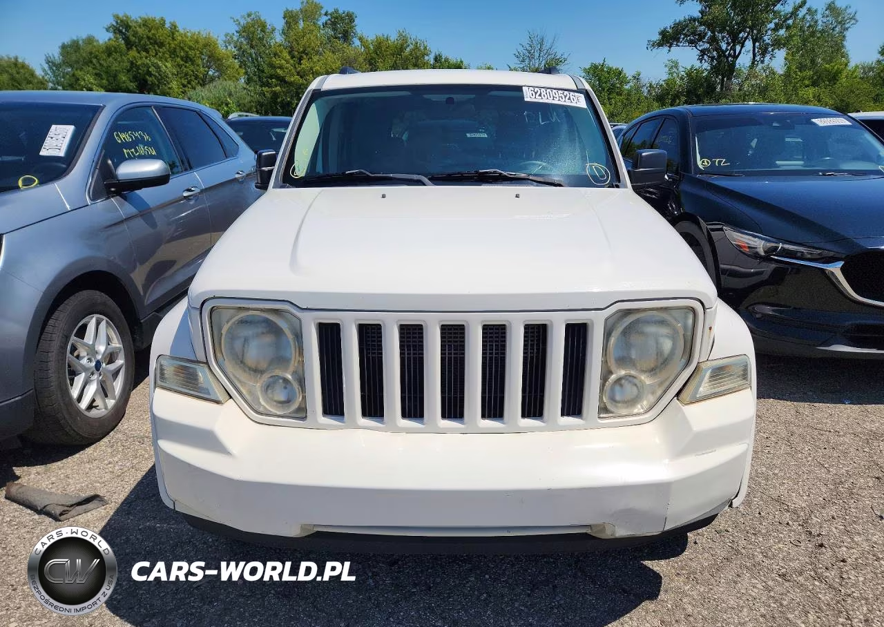 2008 Jeep Liberty Sport VIN:1J8GN28K28W194551 - 5