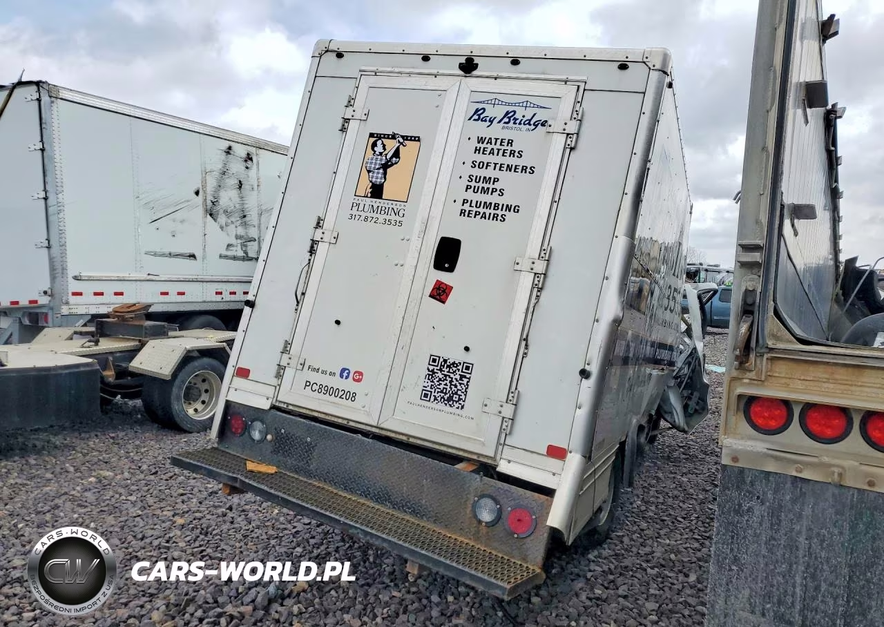 2021 Chevrolet Express Box Truck VIN:1GB0GRFP0M1226273 - 3