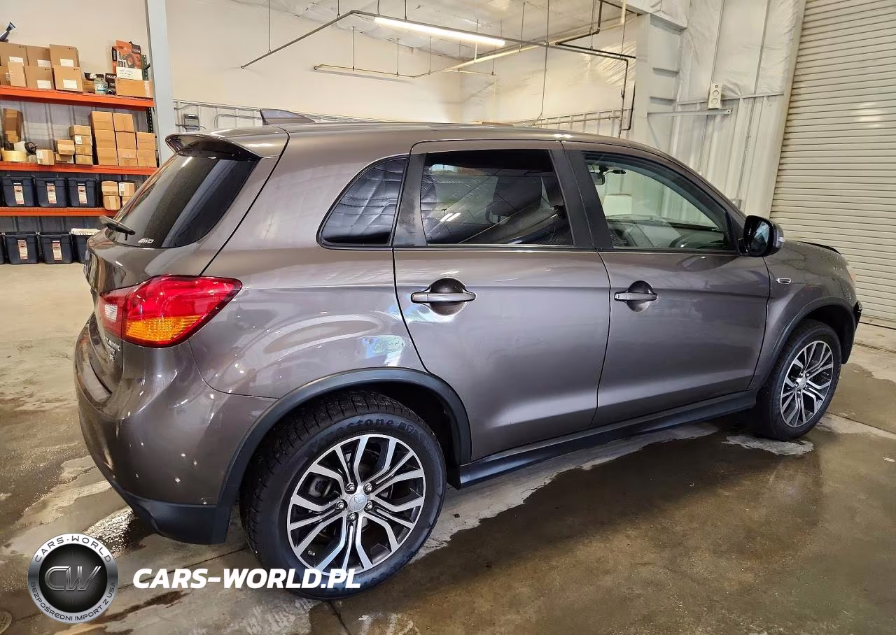 2017 Mitsubishi Outlander Sport Es VIN:JA4AR3AW8HZ028645 - 3