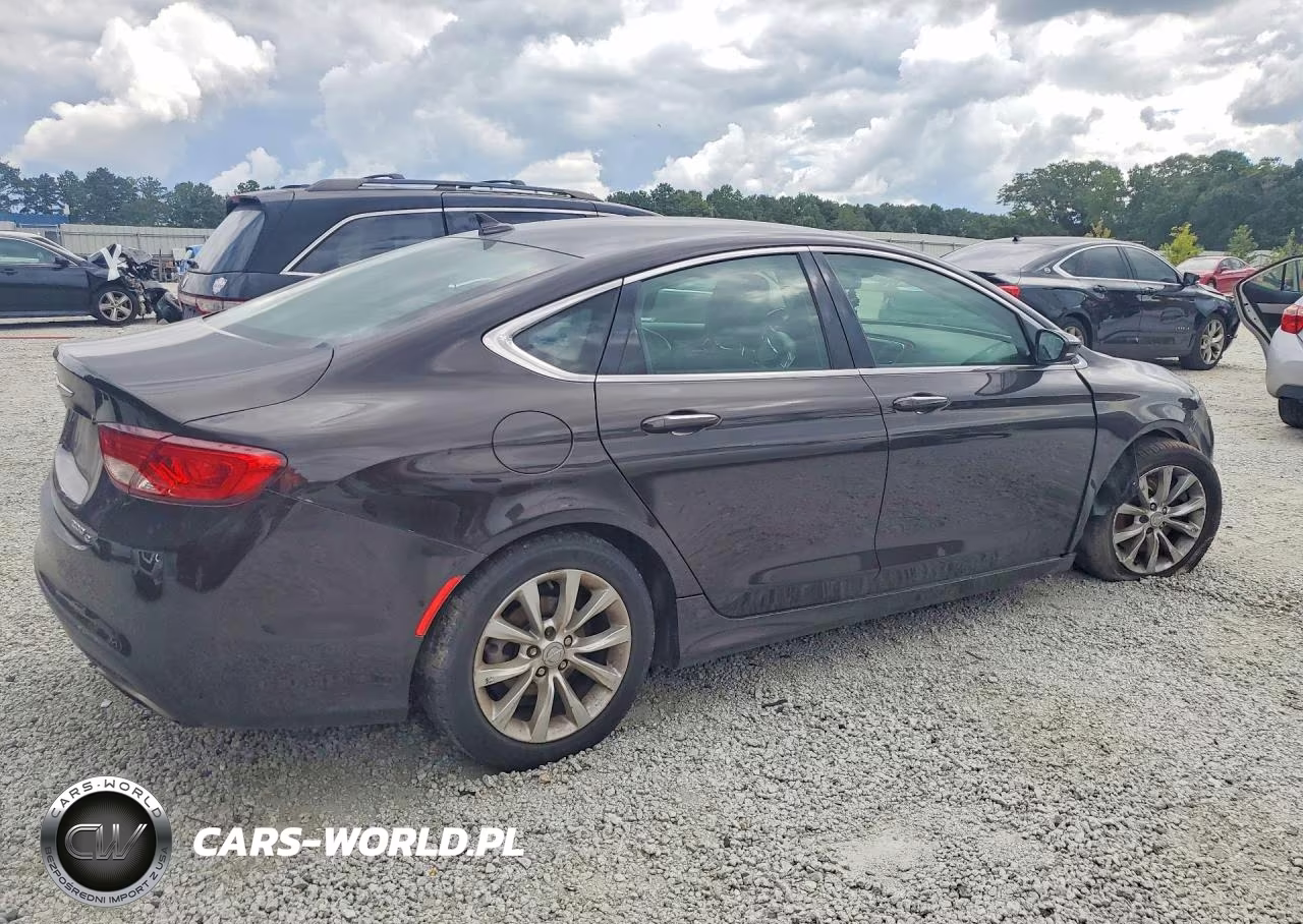 2015 Chrysler 200 C VIN:1C3CCCCG1FN567610 - 3