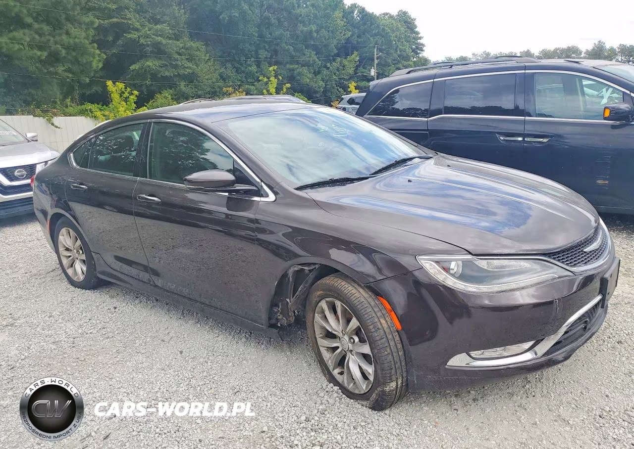2015 Chrysler 200 C VIN:1C3CCCCG1FN567610 - 4