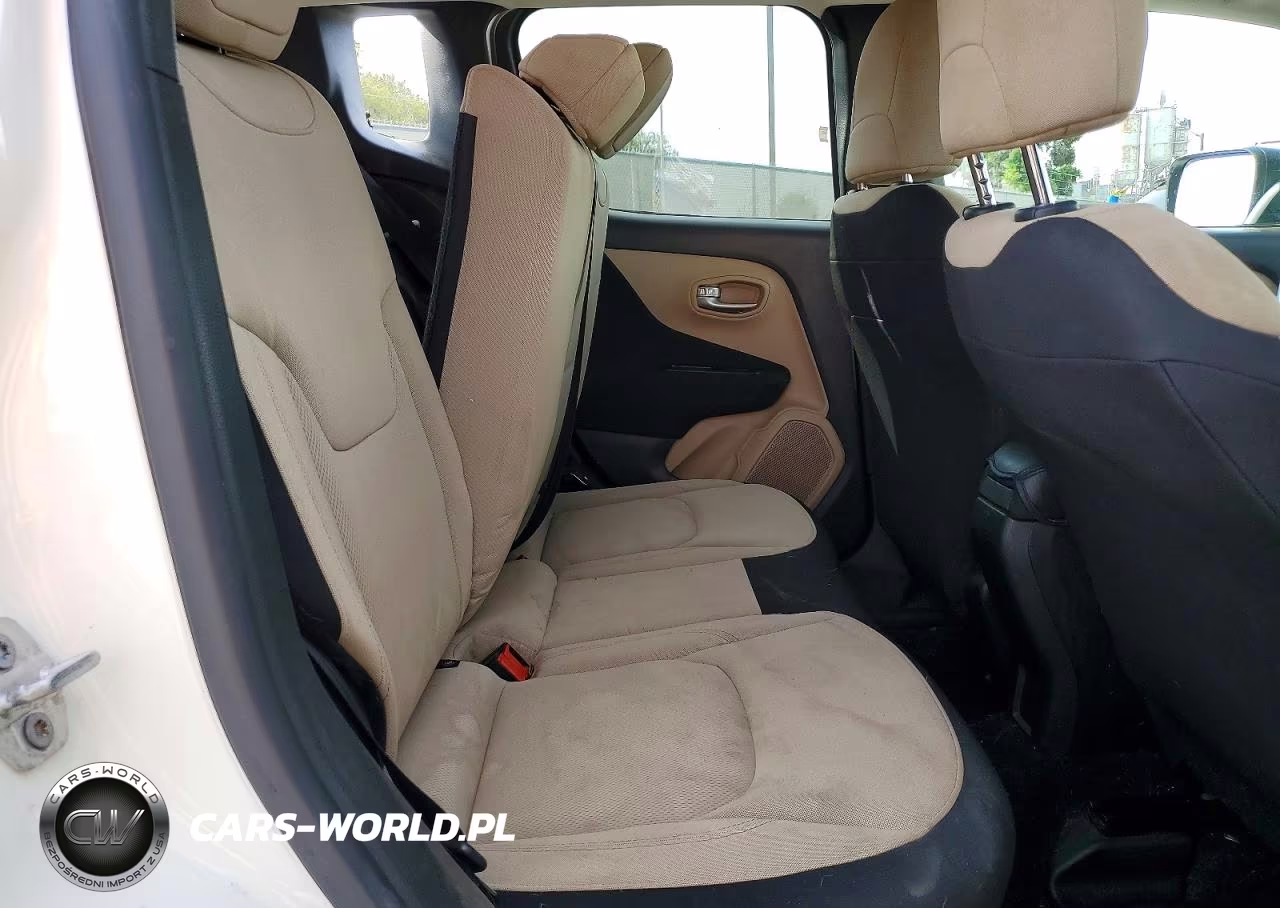 2020 Jeep Renegade Sport VIN:ZACNJAAB5LPL19687 - 11
