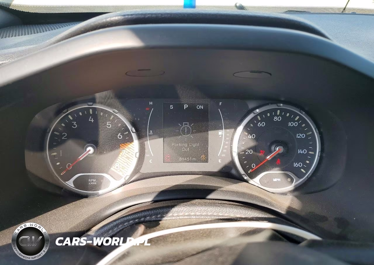 2020 Jeep Renegade Sport VIN:ZACNJAAB5LPL19687 - 9