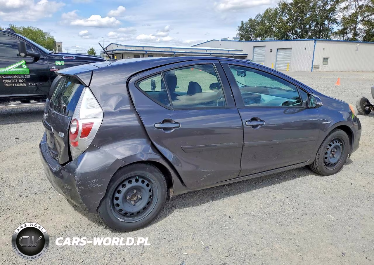 2012 Toyota Prius C Two VIN:JTDKDTB36C1514715 - 3