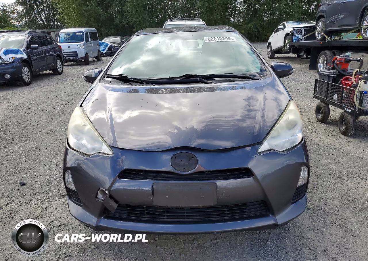 2012 Toyota Prius C Two VIN:JTDKDTB36C1514715 - 5