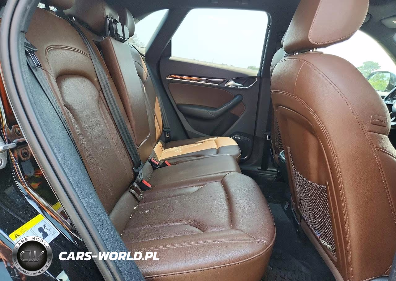 2015 Audi Q3 Prestige VIN:WA1GFCFS1FR013300 - 11