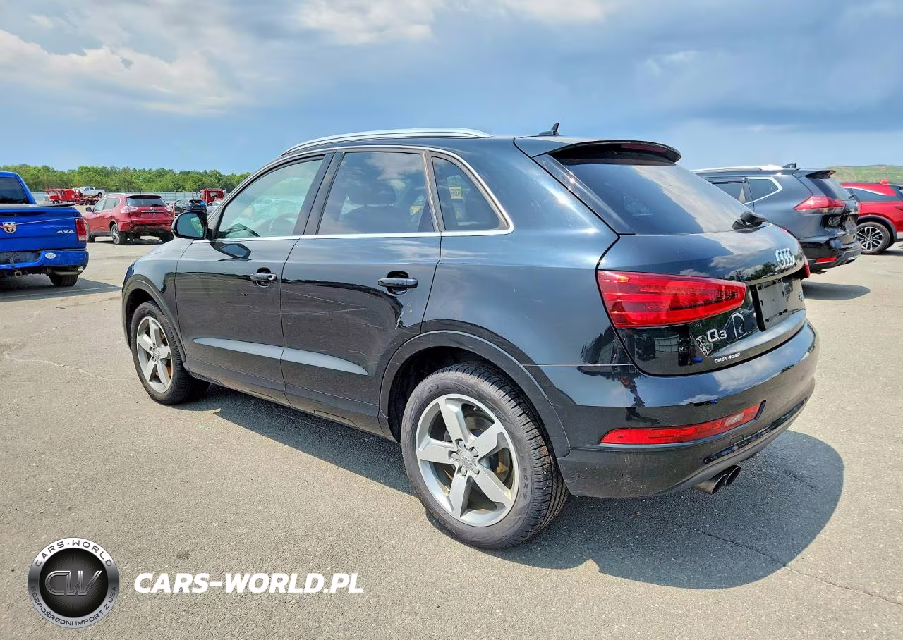 2015 Audi Q3 Prestige VIN:WA1GFCFS1FR013300 - 2