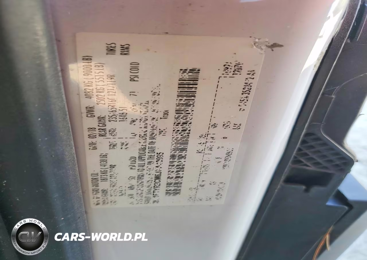 2018 Ford Transit T-250 VIN:1FTYR2CM6JKA40995 - 13