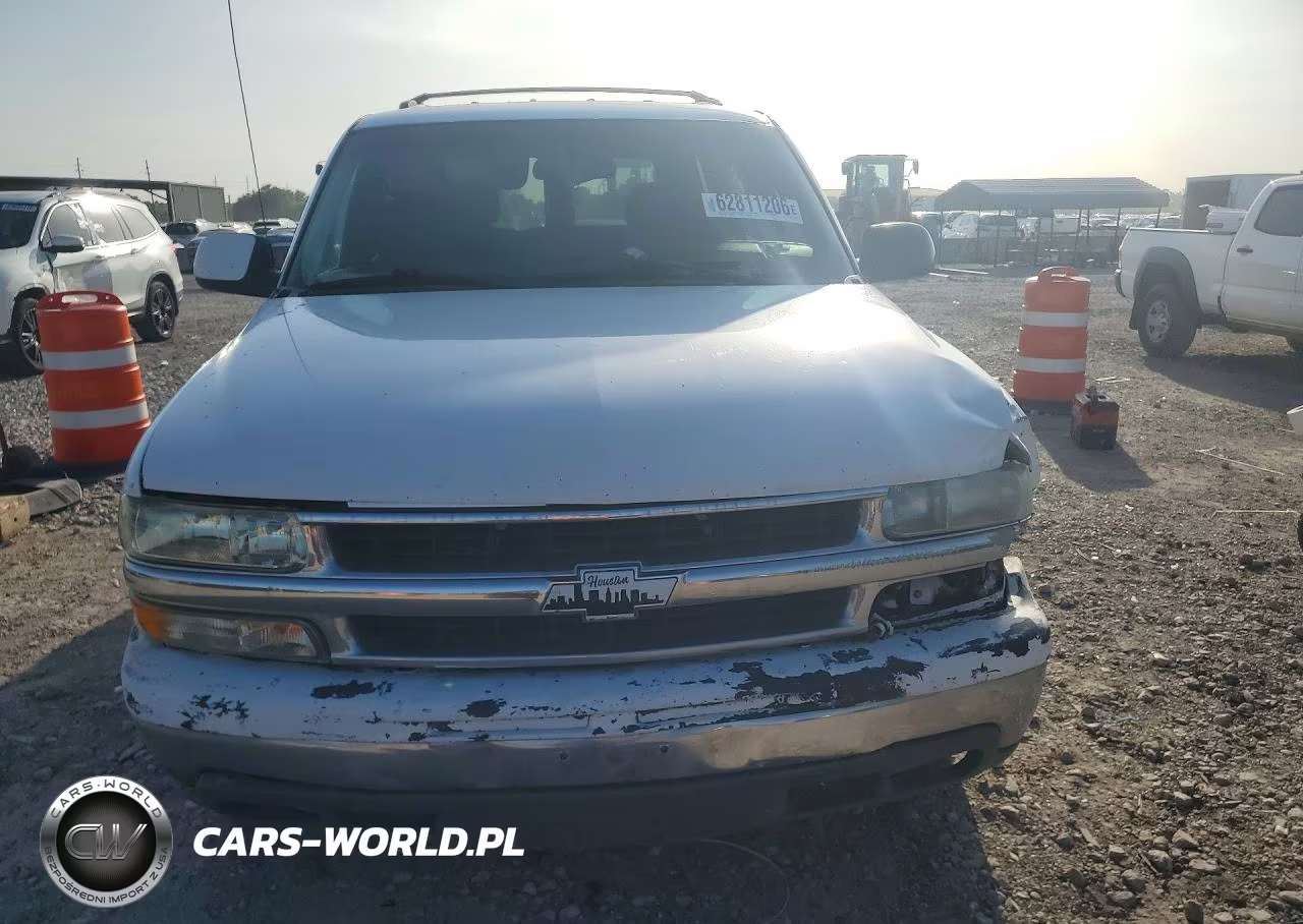 2002 Chevrolet Tahoe C1500 VIN:1GNEC13V82R221894 - 5