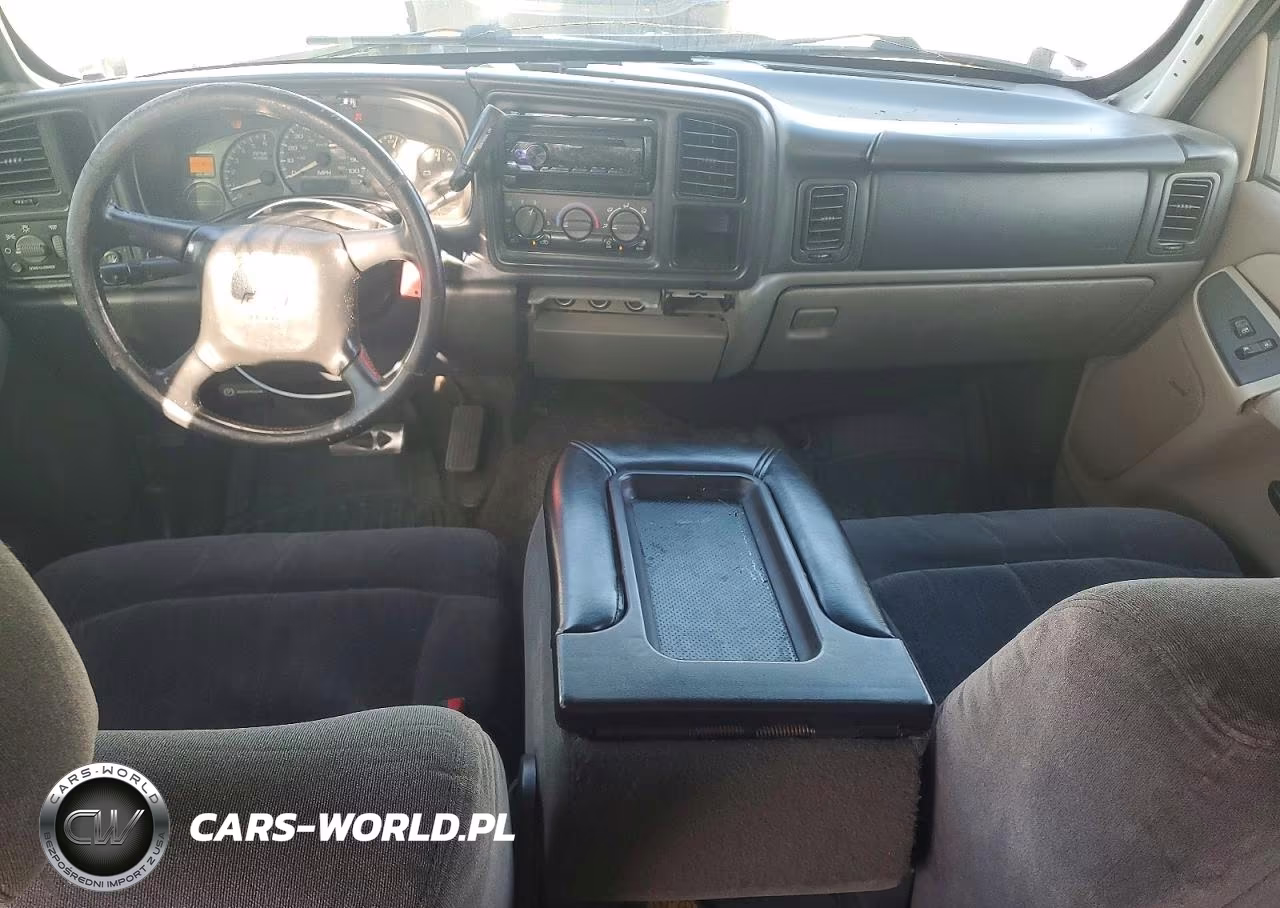 2002 Chevrolet Tahoe C1500 VIN:1GNEC13V82R221894 - 8