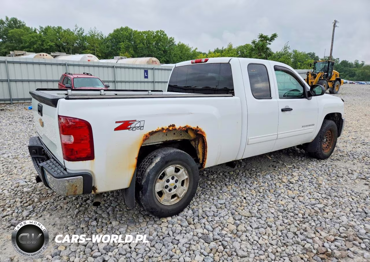 2013 Chevrolet Silverado K1500 Lt VIN:1GCRKSE76DZ151736 - 3