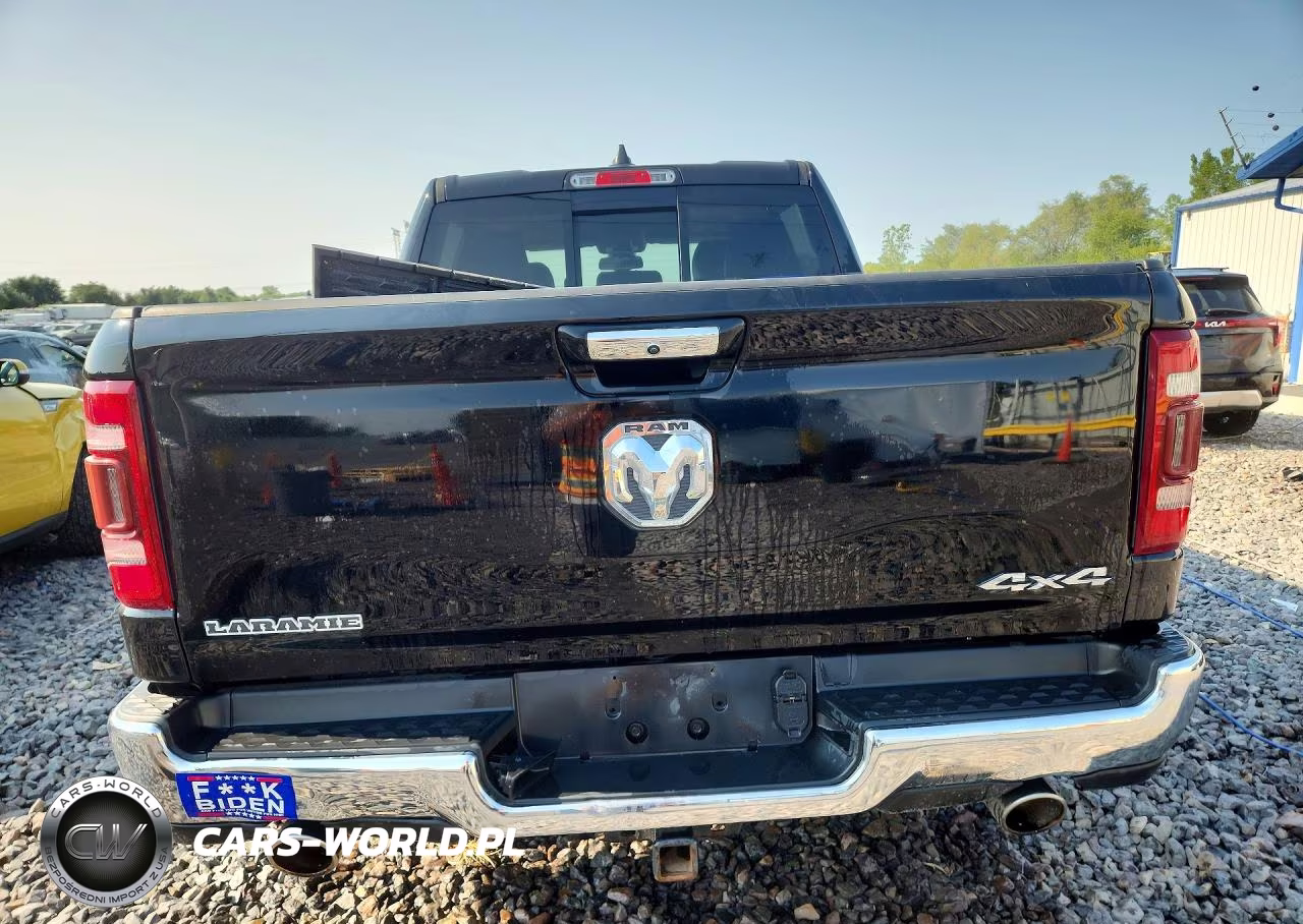 2019 Ram 1500 Laramie VIN:1C6SRFJT5KN536708 - 6