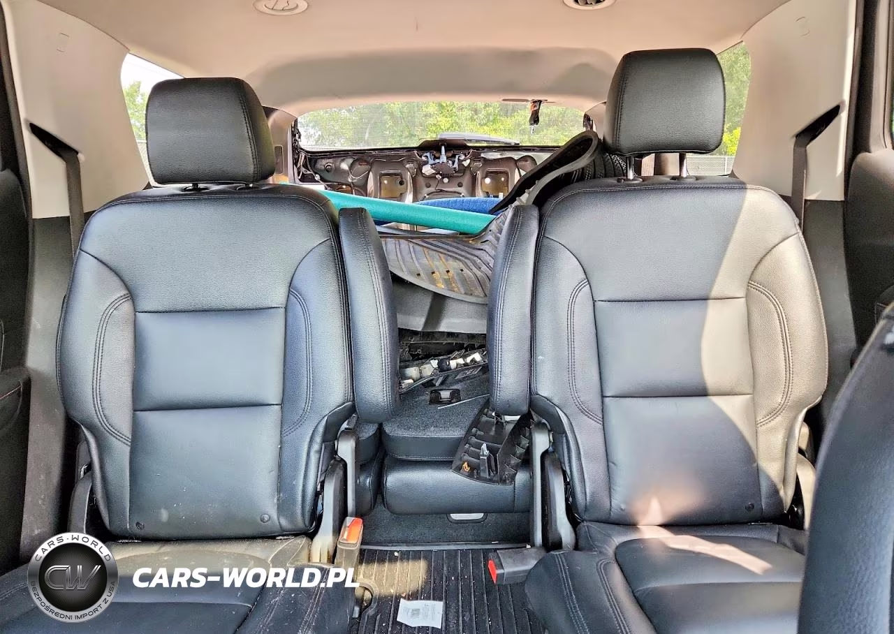 2021 Chevrolet Traverse Lt VIN:1GNERGKW7MJ236478 - 10