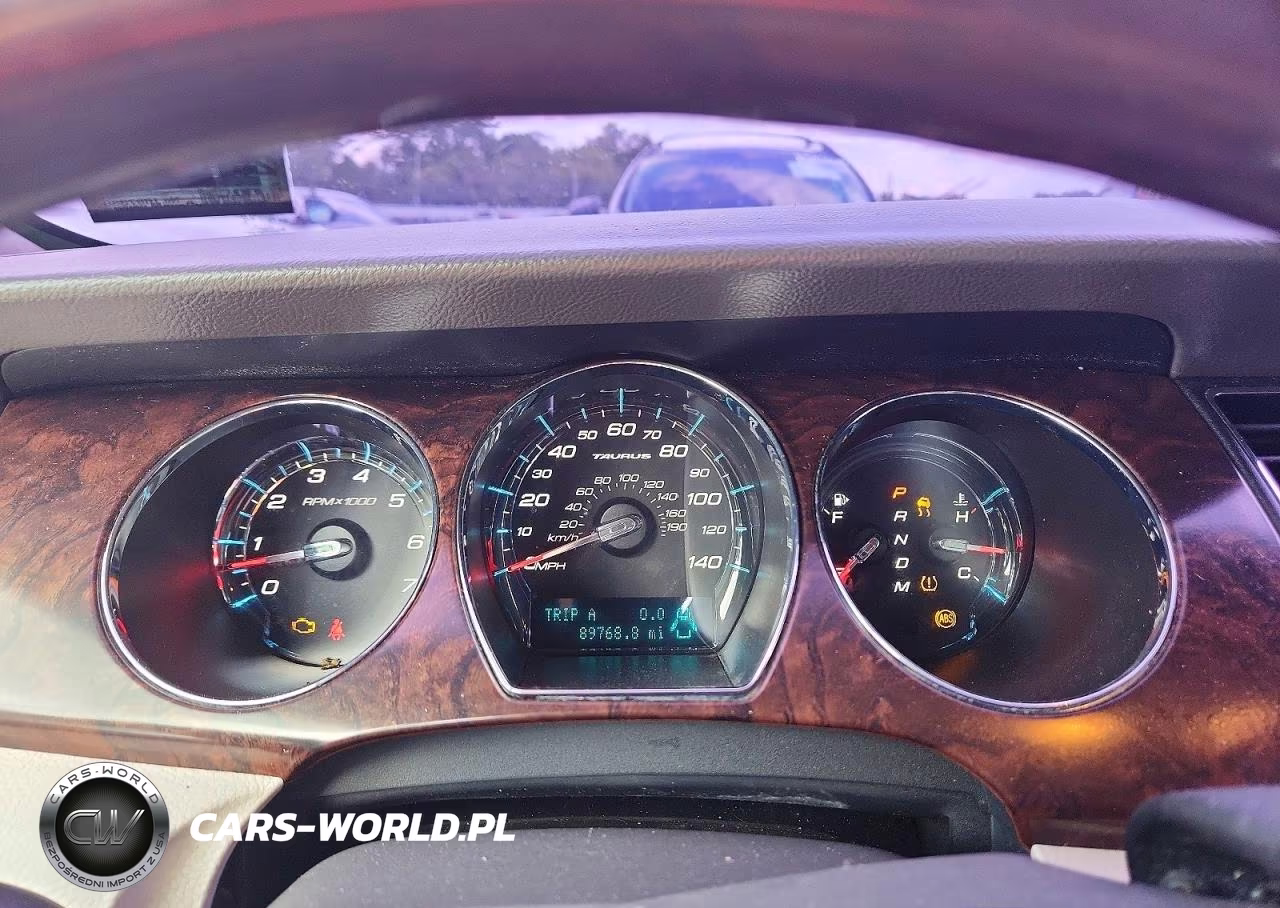 2010 Ford Taurus Limited VIN:1FAHP2FW4AG137608 - 9
