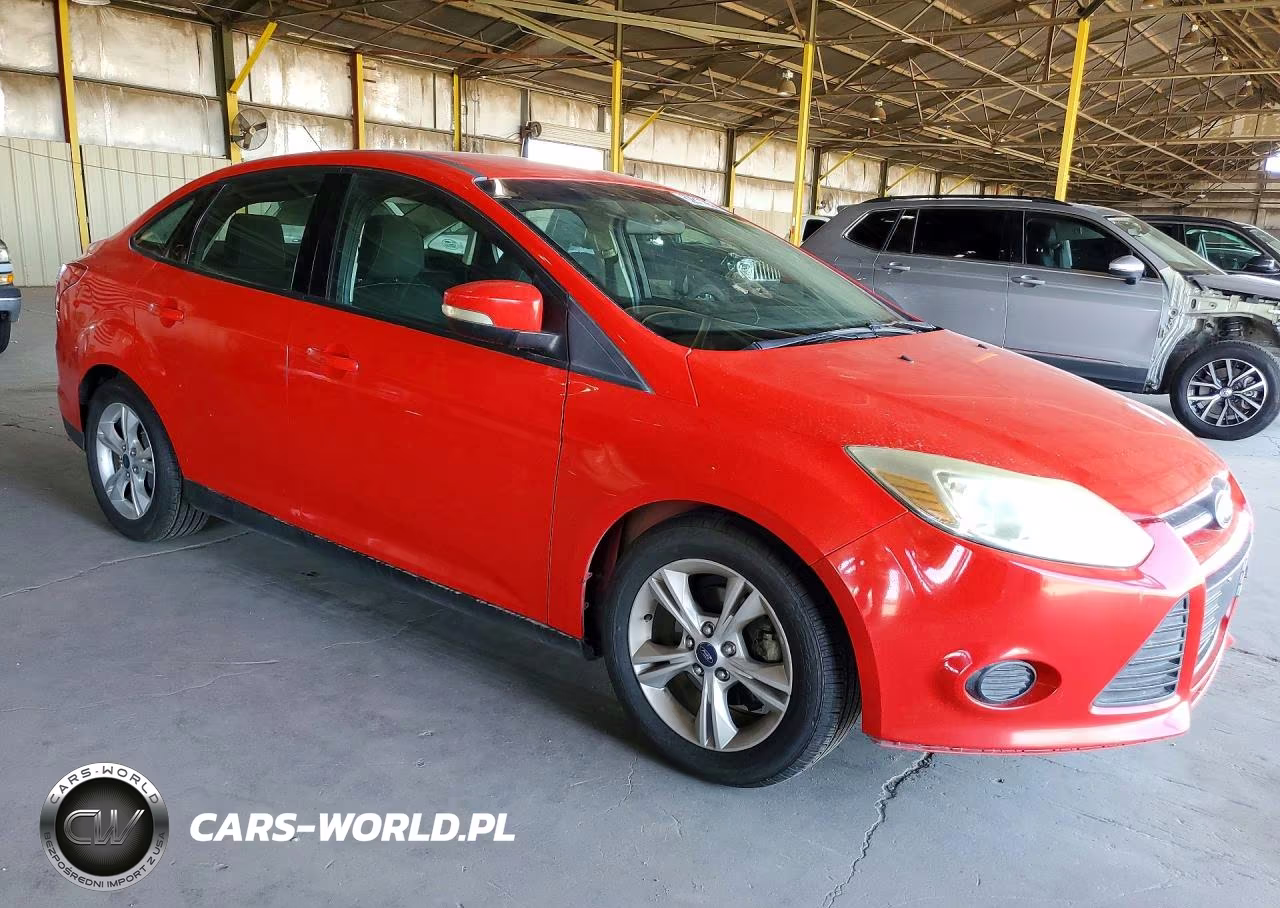 2014 Ford Focus Se VIN:1FADP3F20EL318283 - 4