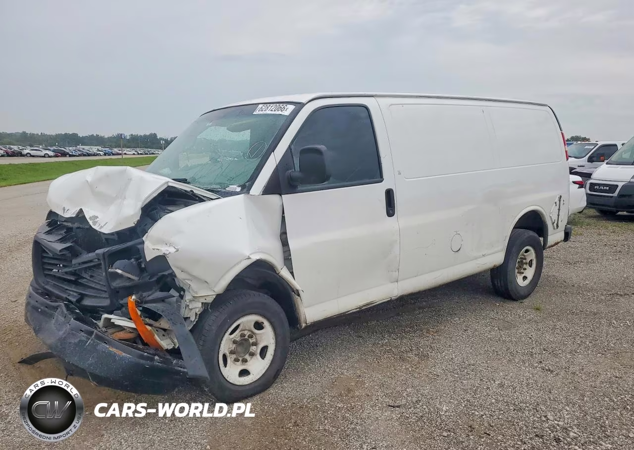 2012 GMC Savana 2500 Cargo Delivery Van