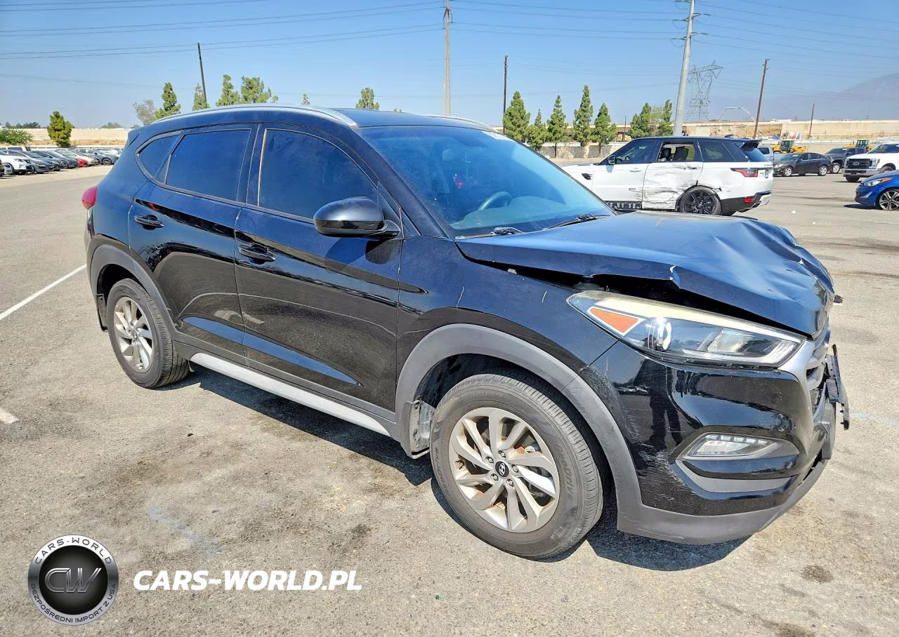 2017 Hyundai Tucson Se VIN:KM8J33A47HU540234 - 4