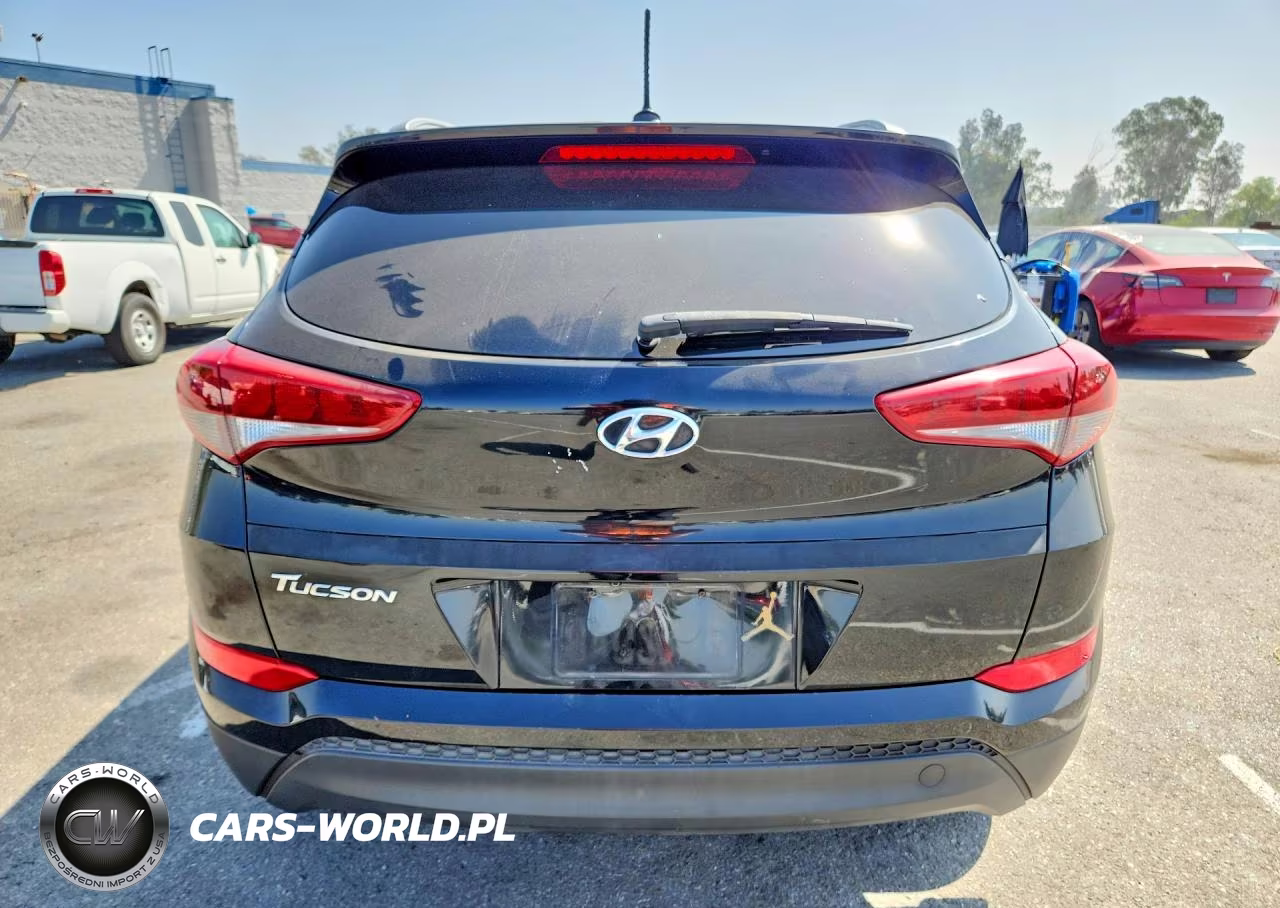 2017 Hyundai Tucson Se VIN:KM8J33A47HU540234 - 6