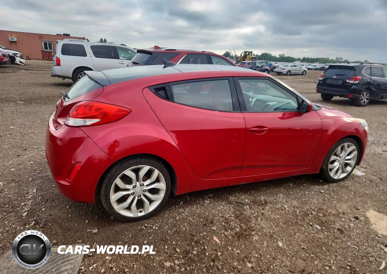 2012 Hyundai Veloster Base VIN:KMHTC6AD0CU053119 - 4