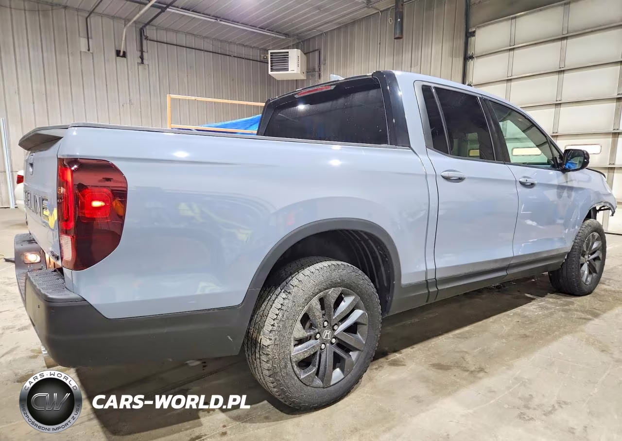 2024 Honda Ridgeline Sport VIN:5FPYK3F17RB031329 - 3