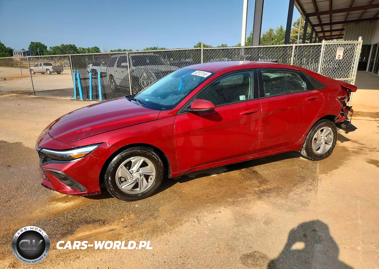 2024 Hyundai Elantra Se – zdjęcie 1 z 12