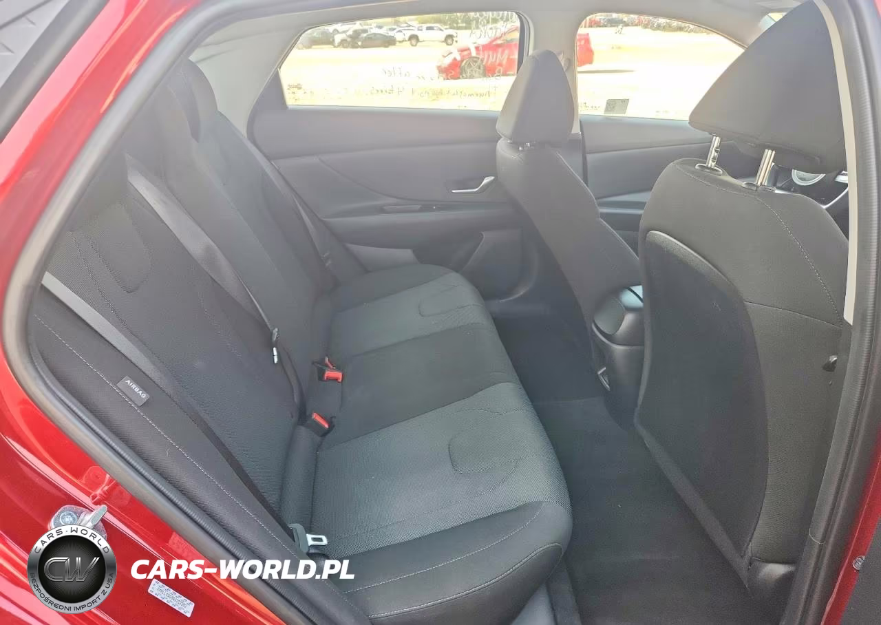 2024 Hyundai Elantra Se VIN:KMHLL4DG9RU722393 - 10