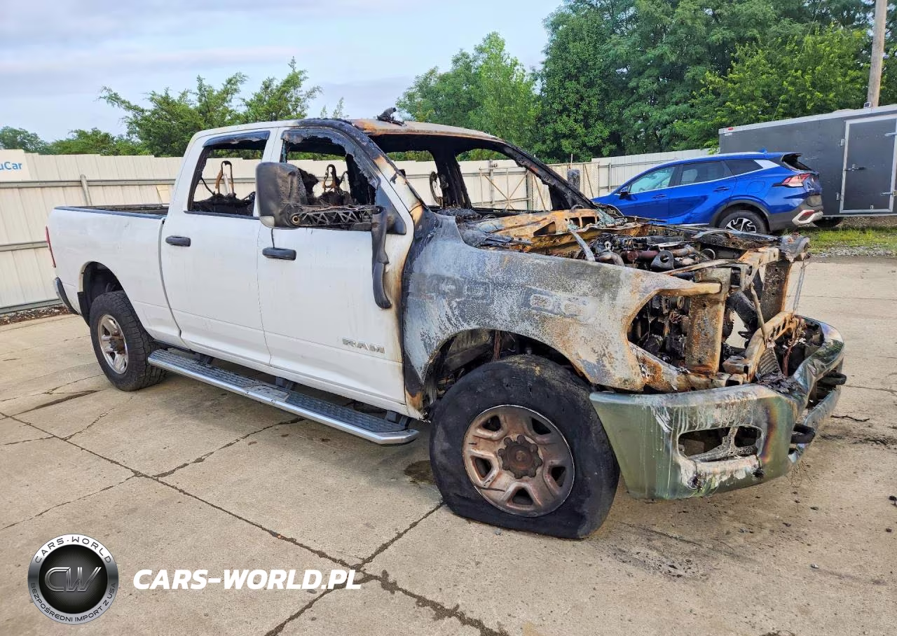 2019 Ram 2500 Tradesman VIN:3C6UR5CL3KG605131 - 4