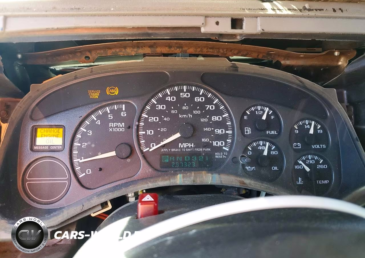 2002 GMC Yukon VIN:1GKEC13T42R131783 - 9