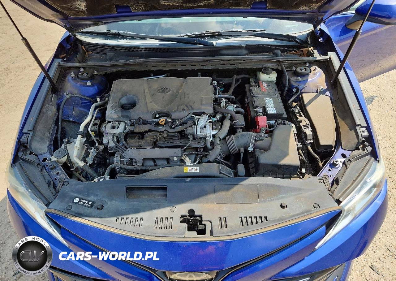 2018 Toyota Camry Le VIN:4T1B11HK9JU585636 - 11