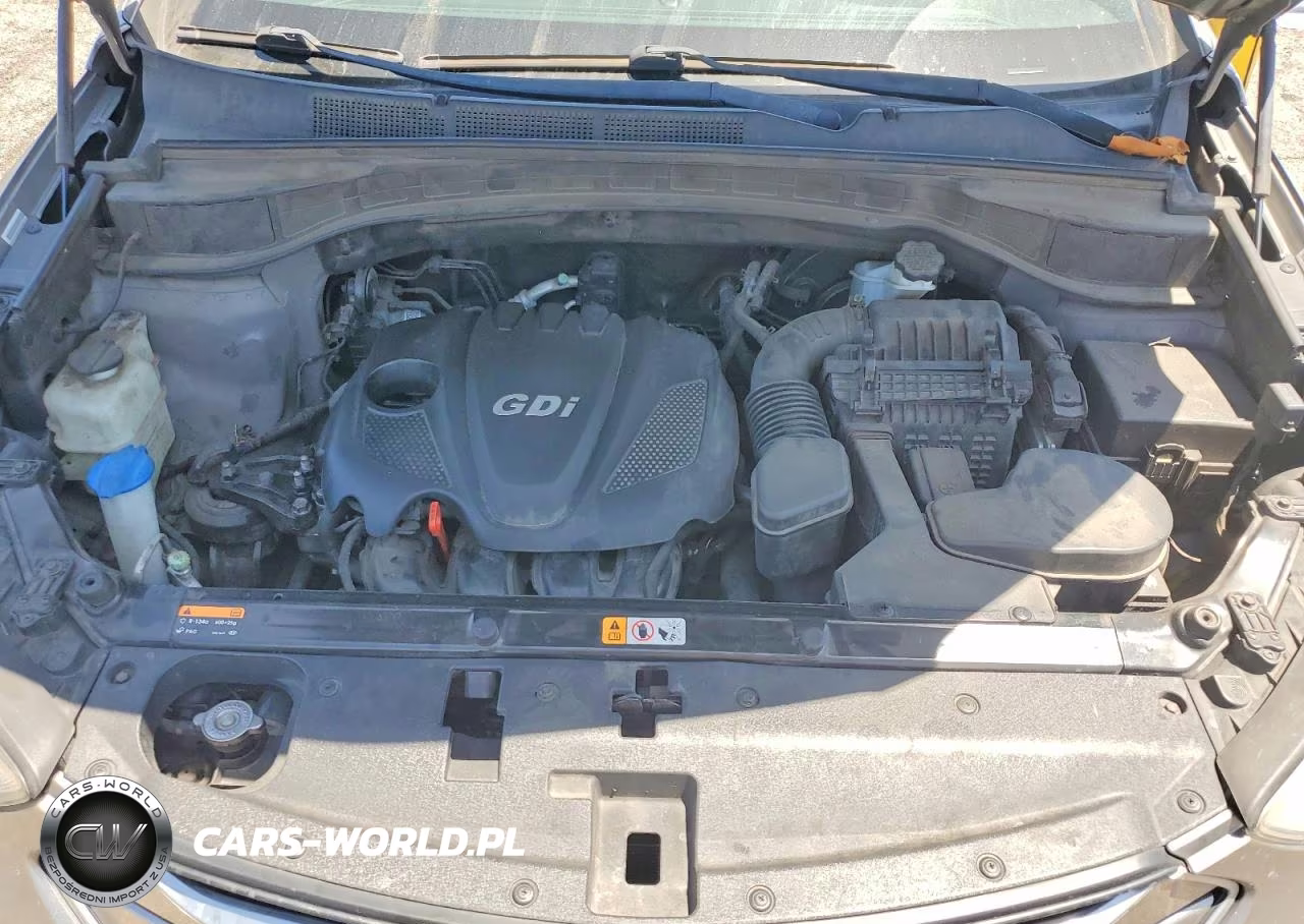 2015 Hyundai Santa Fe Sport 2.4L VIN:5XYZU3LB5FG242036 - 12