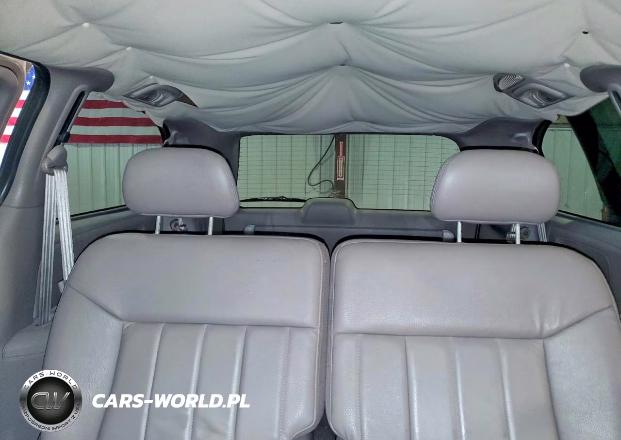2003 Chrysler Town & Country Lxi VIN:2C4GP54LX3R162370 - 10