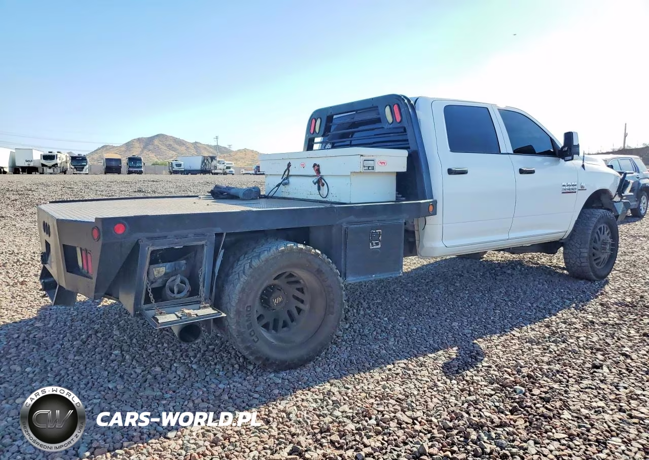 2014 Ram 3500 VIN:3C7WRTCL1EG193725 - 3