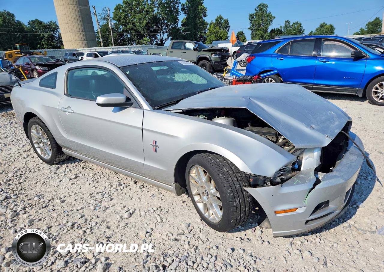 2013 Ford Mustang VIN:1ZVBP8AMXD5256527 - 4