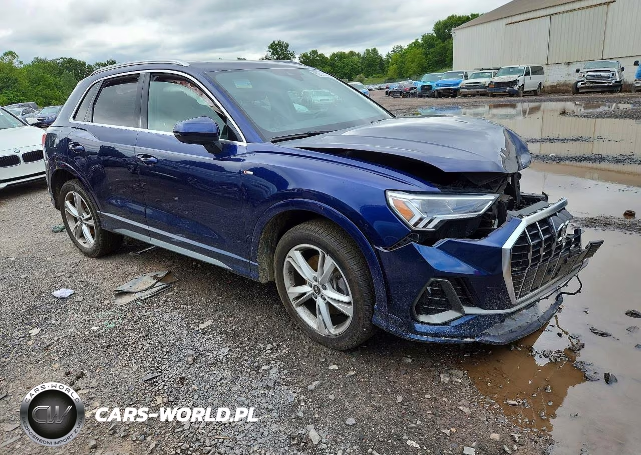 2022 Audi Q3 Premium Plus S Line 45 VIN:WA1EECF38N1081027 - 4