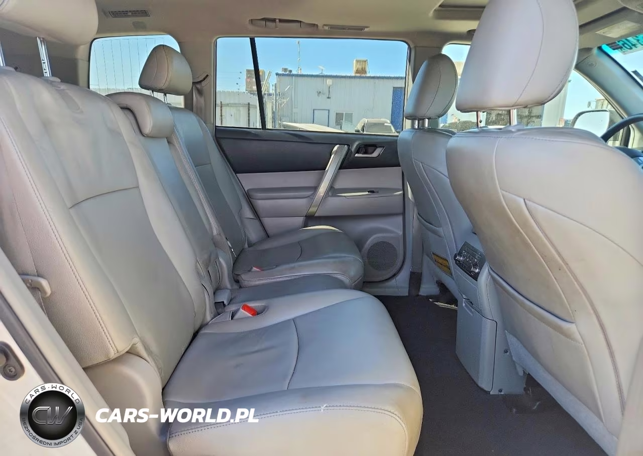 2013 Toyota Highlander Se VIN:5TDBK3EH3DS218410 - 11