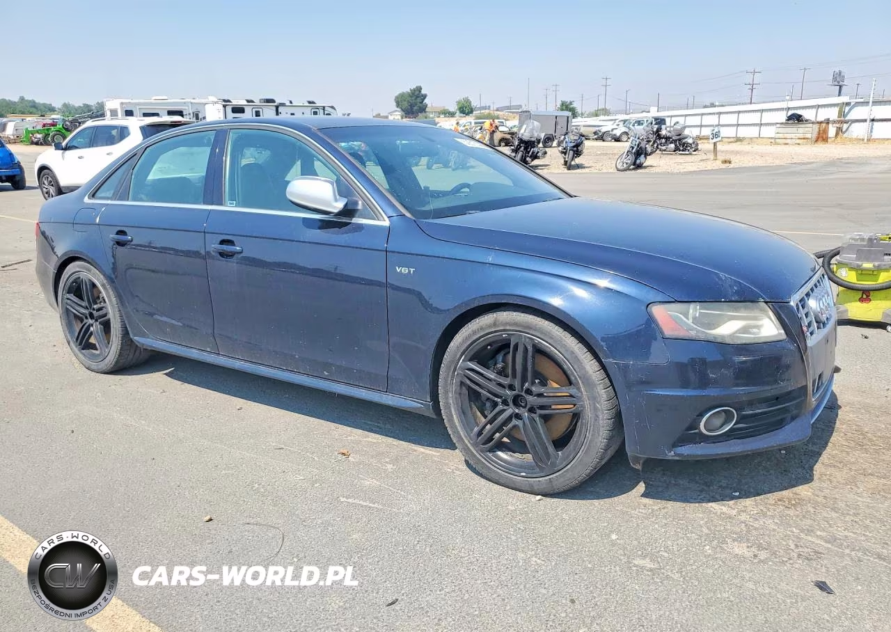 2010 Audi S4 3.0 Premium Plus VIN:WAUBGAFLXAA072442 - 4