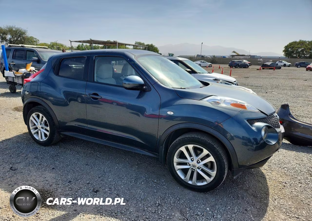 2014 Nissan Juke Sv VIN:JN8AF5MRXET354157 - 4