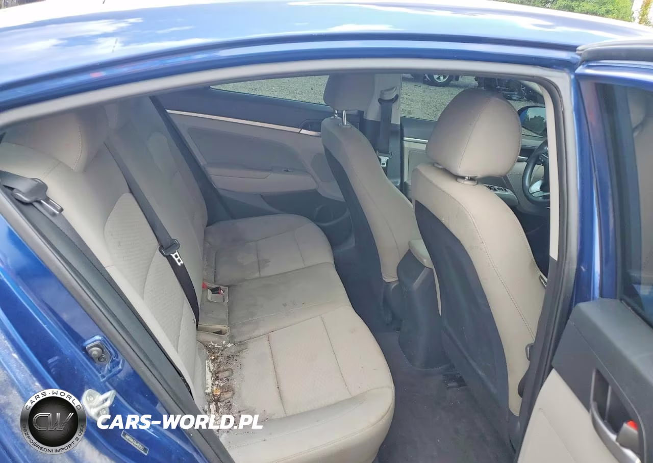 2020 Hyundai Elantra Sel VIN:5NPD84LF8LH534372 - 10