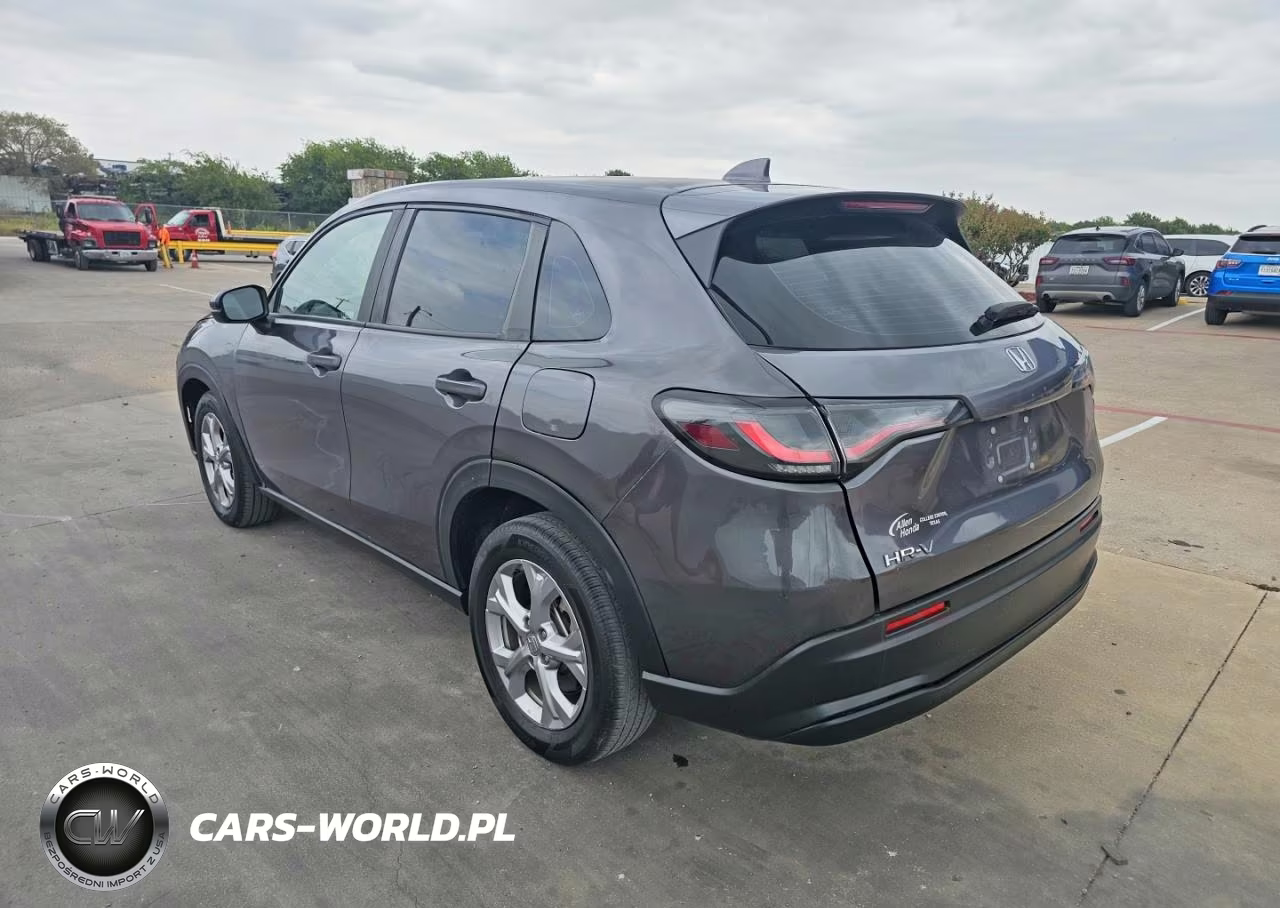 2024 Honda Hr-V Lx VIN:3CZRZ2H3XRM760299 - 3