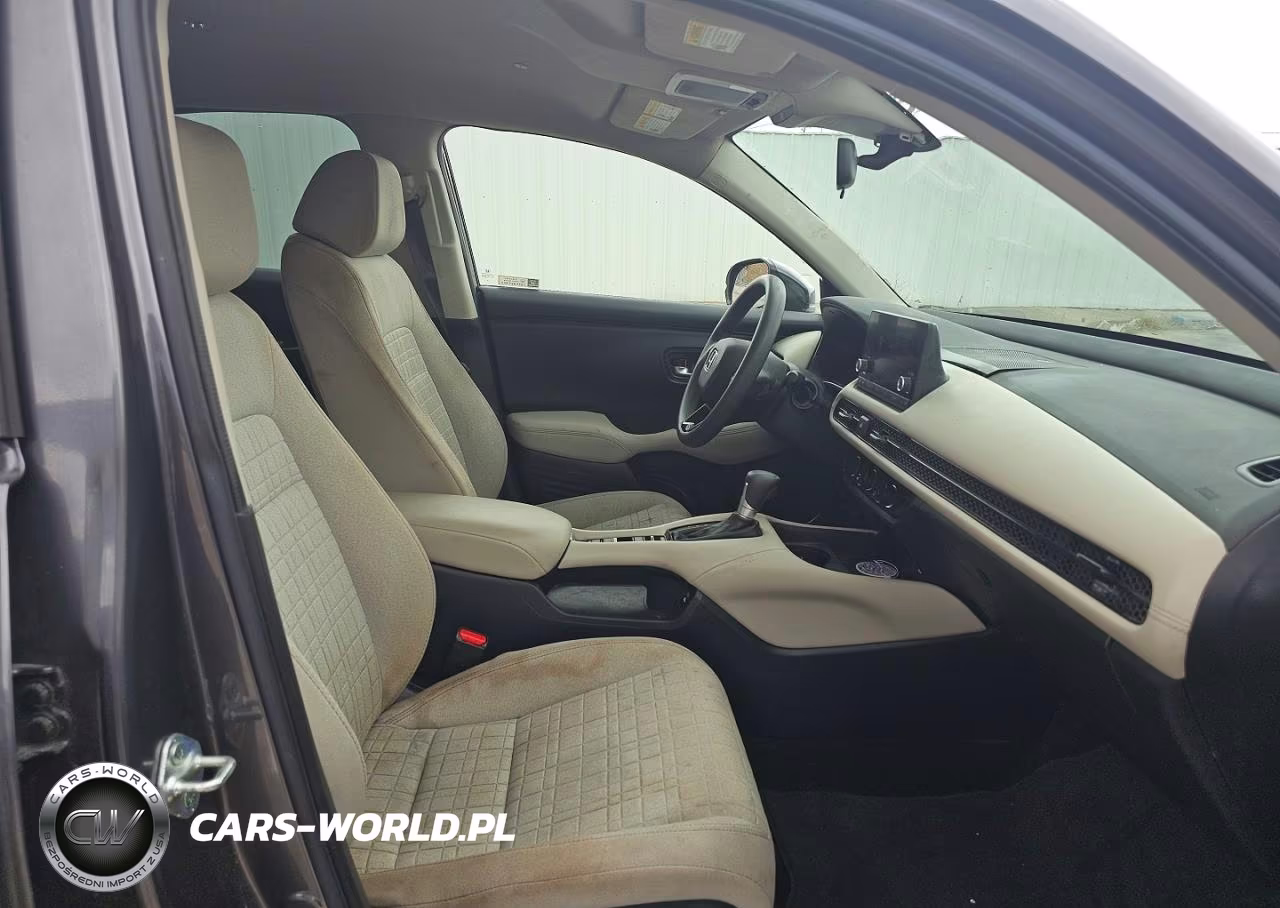 2024 Honda Hr-V Lx VIN:3CZRZ2H3XRM760299 - 5