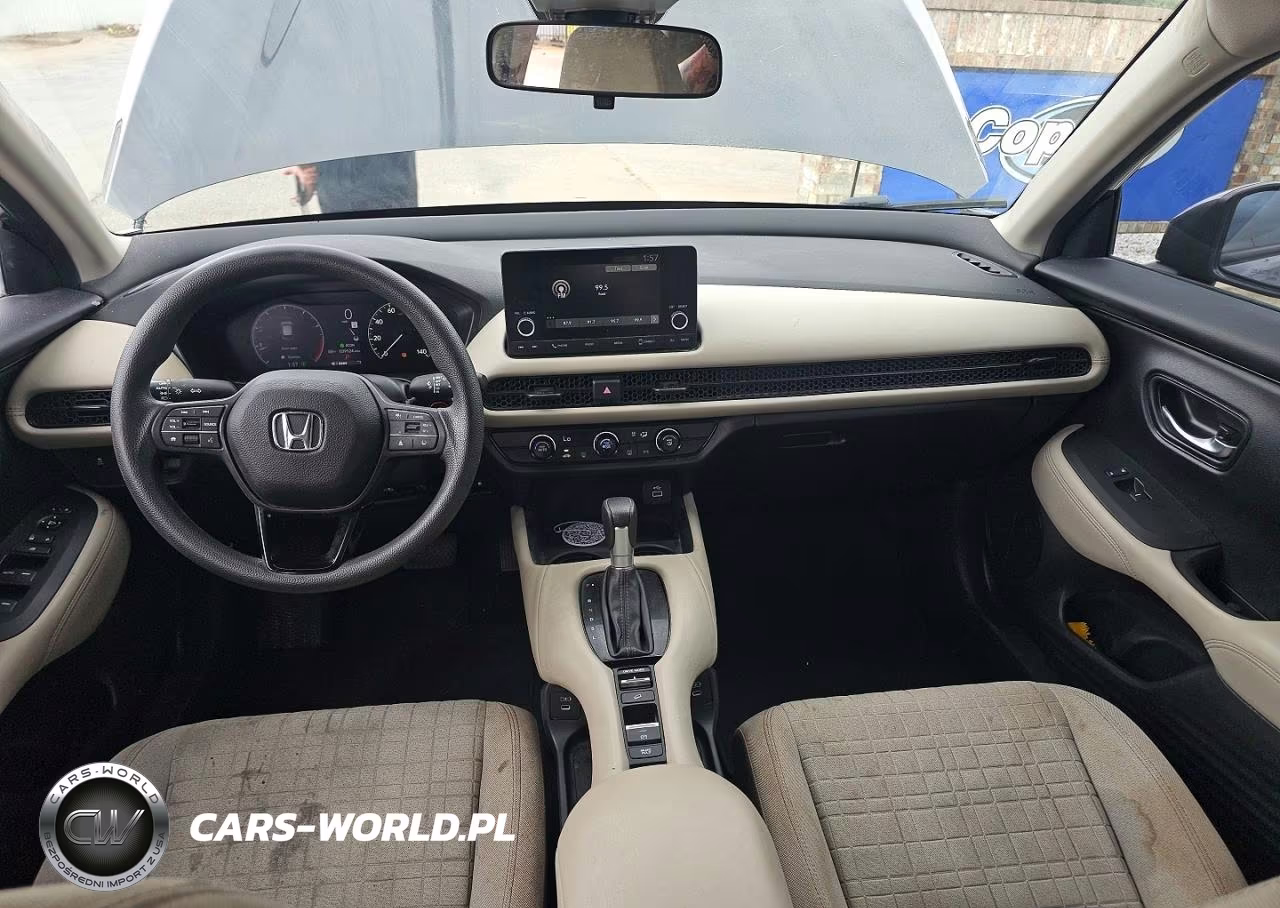 2024 Honda Hr-V Lx VIN:3CZRZ2H3XRM760299 - 9