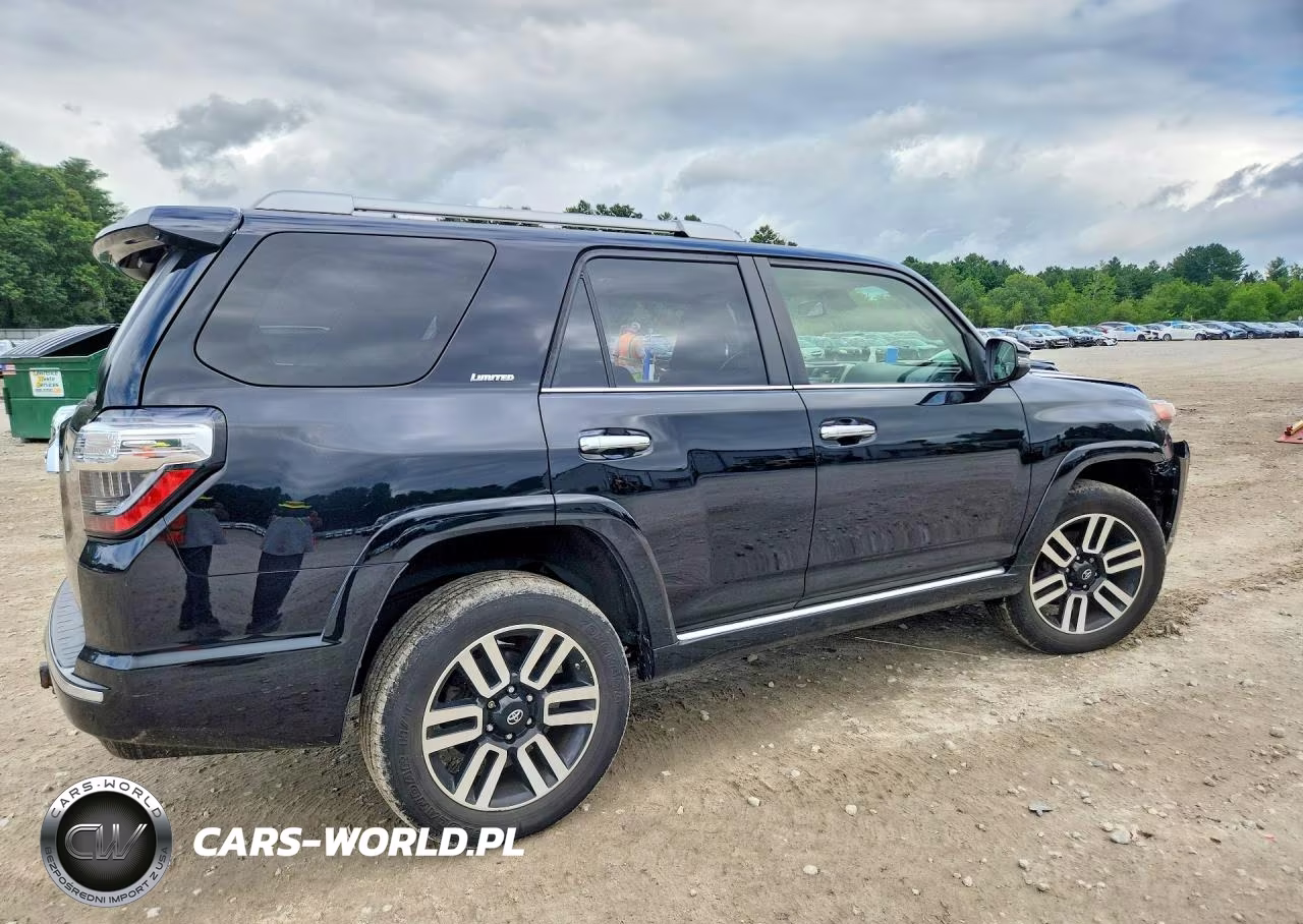 2021 Toyota 4Runner Limited VIN:JTEKU5JR4M5869390 - 3