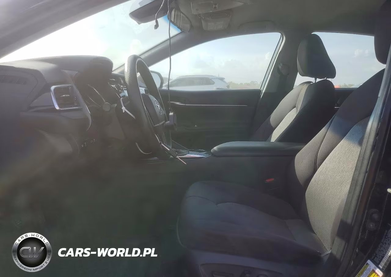 2018 Toyota Camry Le VIN:4T1B11HK3JU568119 - 7